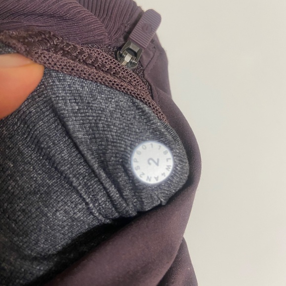 Lululemon Round Trip Jacket, SZ 2 Dark Plum - Picture 6 of 6